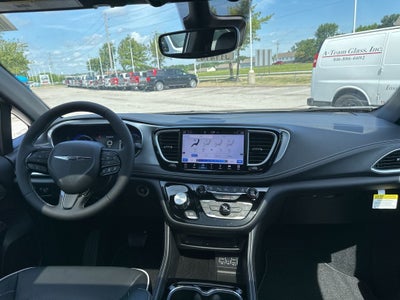 2025 Chrysler Pacifica PACIFICA LIMITED