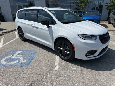 2025 Chrysler Pacifica PACIFICA LIMITED