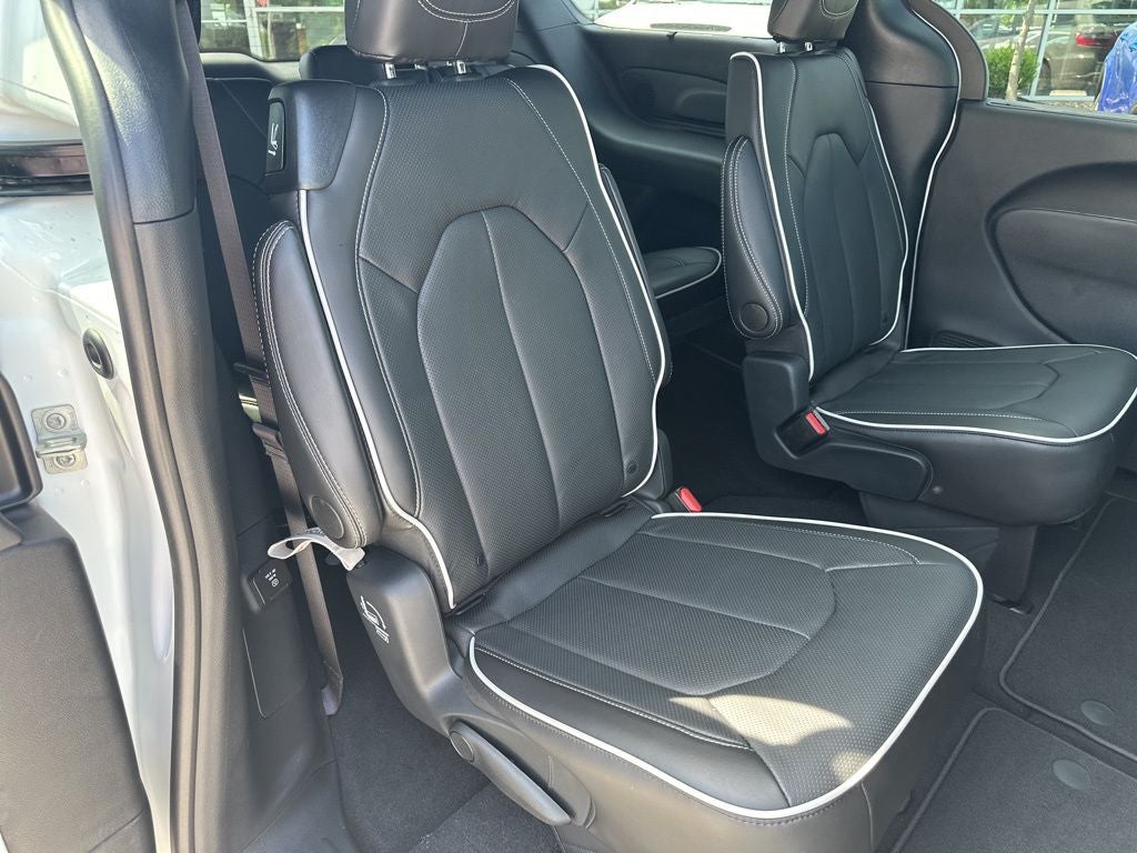 2025 Chrysler Pacifica PACIFICA LIMITED