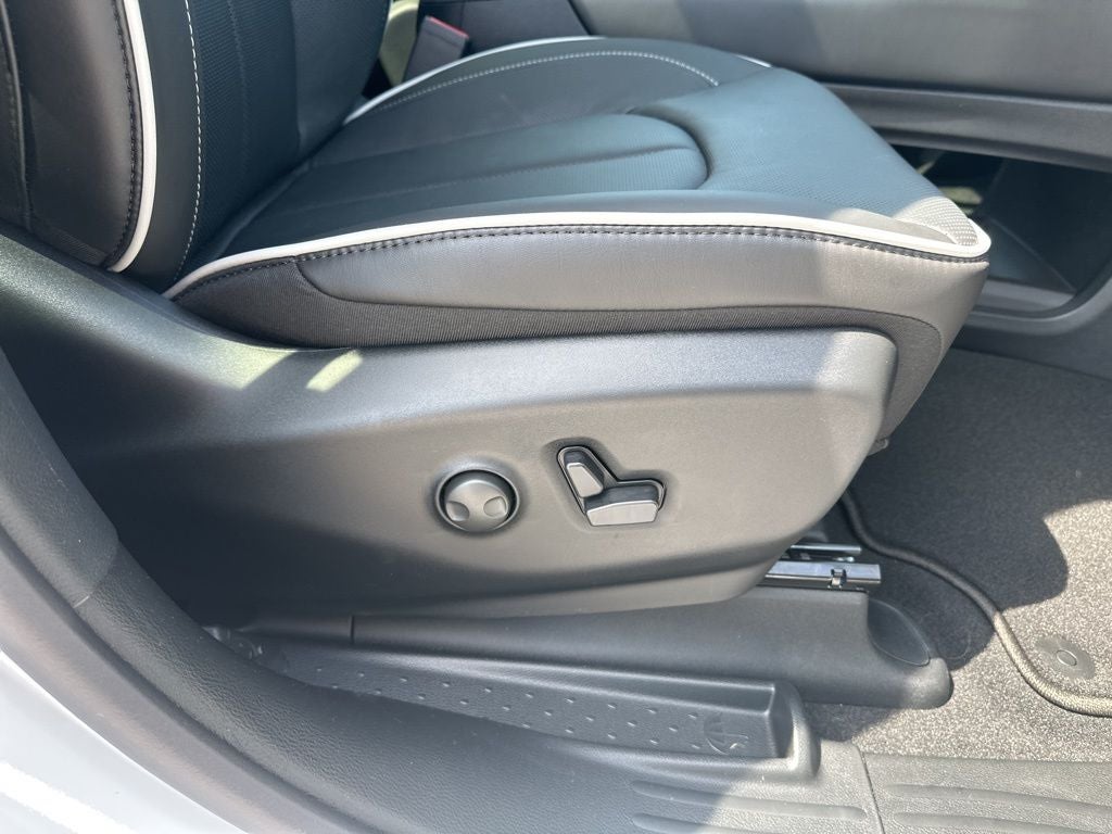 2025 Chrysler Pacifica Limited - Photo 56