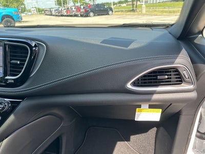 2025 Chrysler Pacifica PACIFICA LIMITED