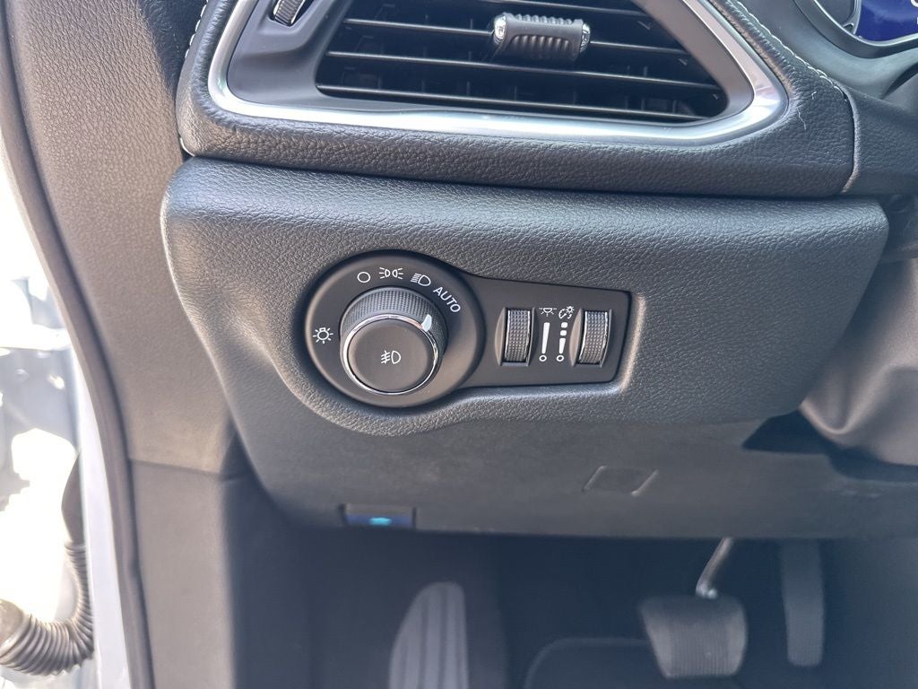 2025 Chrysler Pacifica PACIFICA LIMITED