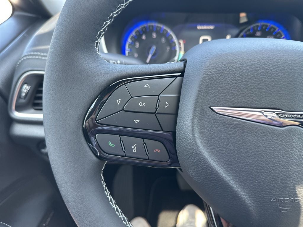 2025 Chrysler Pacifica PACIFICA LIMITED