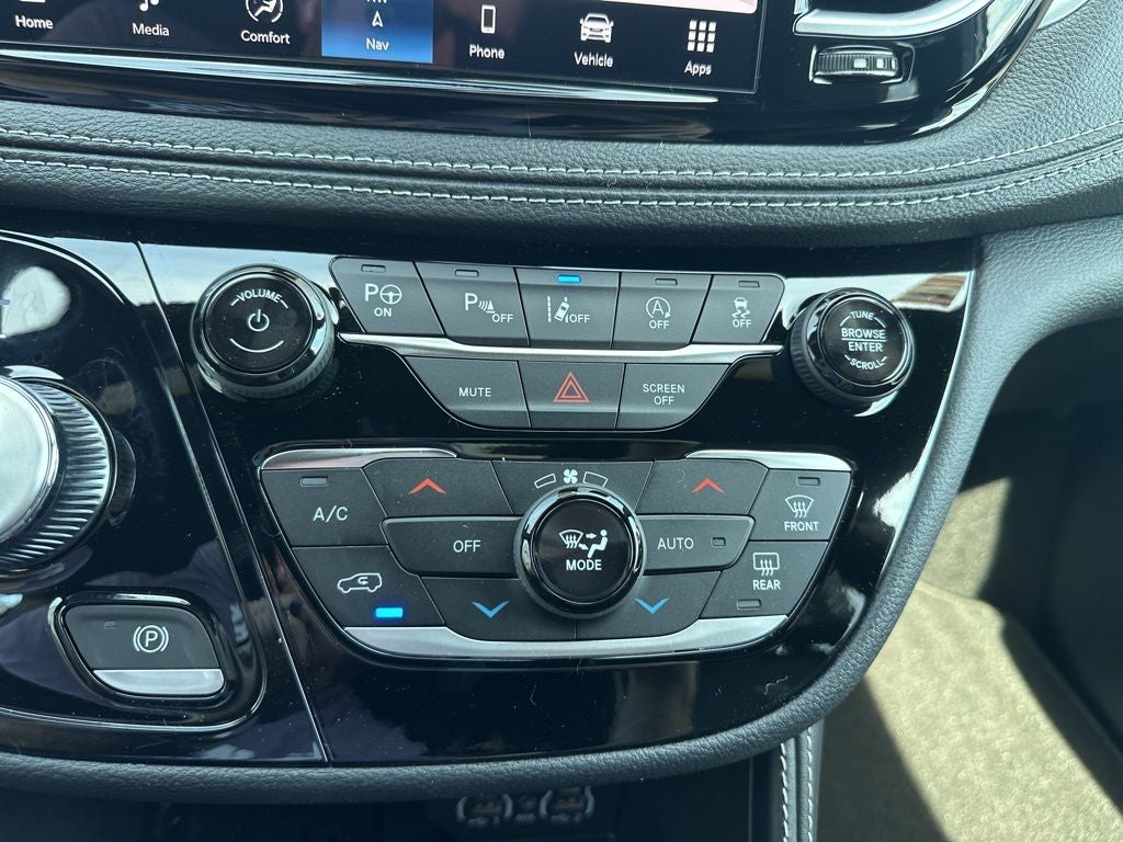 2025 Chrysler Pacifica PACIFICA LIMITED