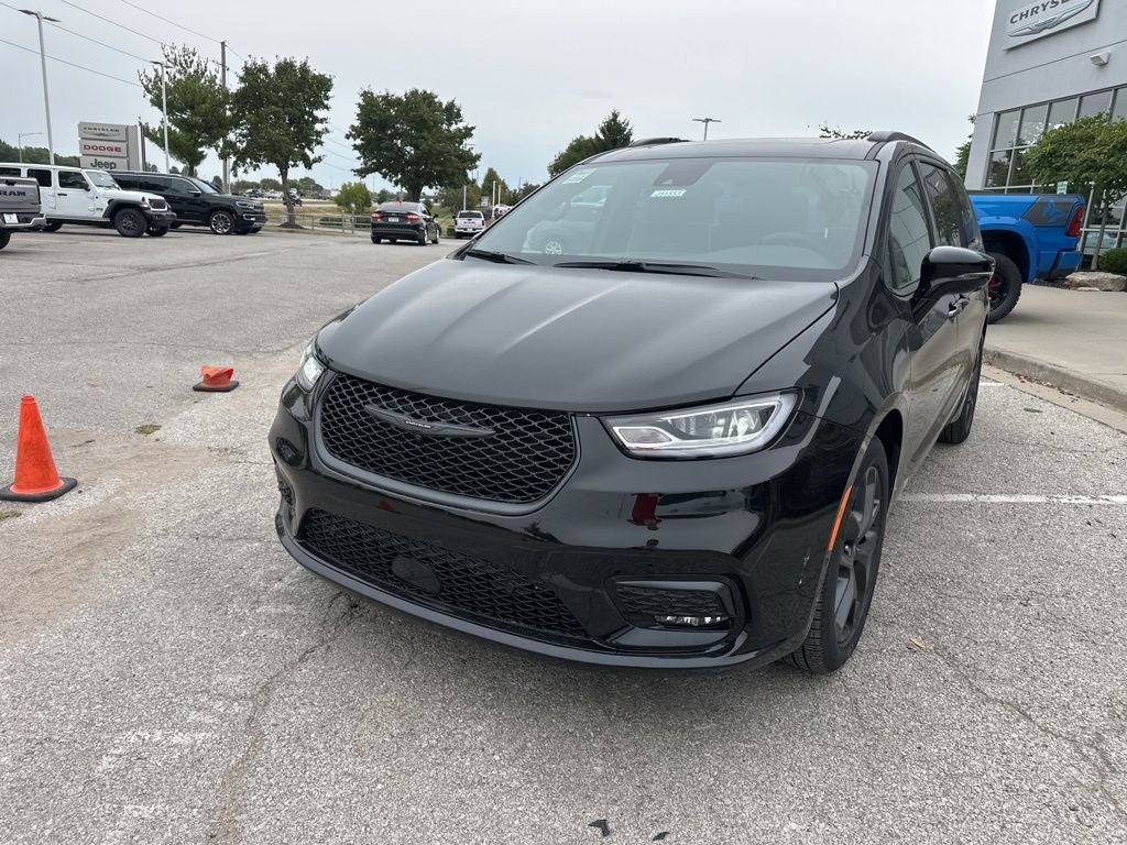 2026 Chrysler Pacifica PACIFICA LIMITED