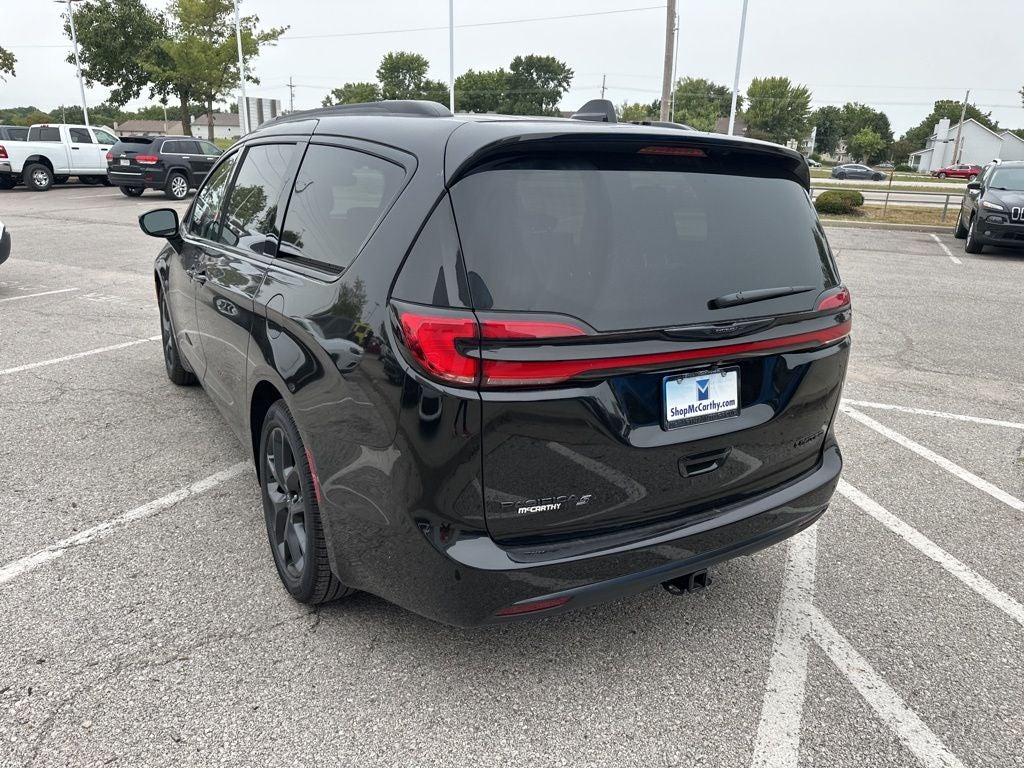 2026 Chrysler Pacifica PACIFICA LIMITED