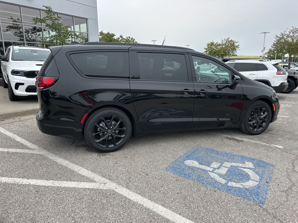 2026 Chrysler Pacifica PACIFICA LIMITED