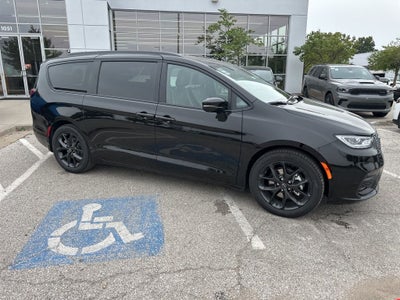 2026 Chrysler Pacifica PACIFICA LIMITED