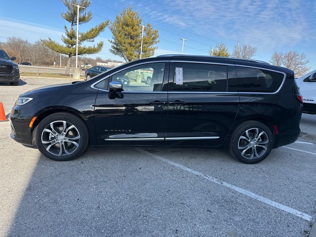 2026 Chrysler Pacifica PACIFICA PINNACLE