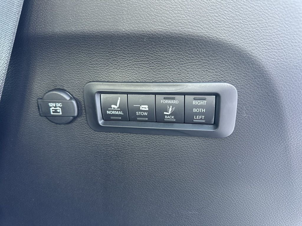 2026 Chrysler Pacifica PACIFICA PINNACLE