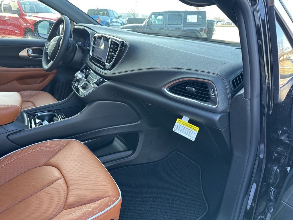 2026 Chrysler Pacifica PACIFICA PINNACLE