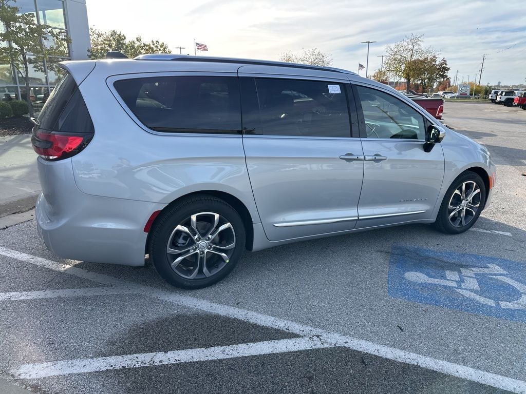 2026 Chrysler Pacifica PACIFICA PINNACLE