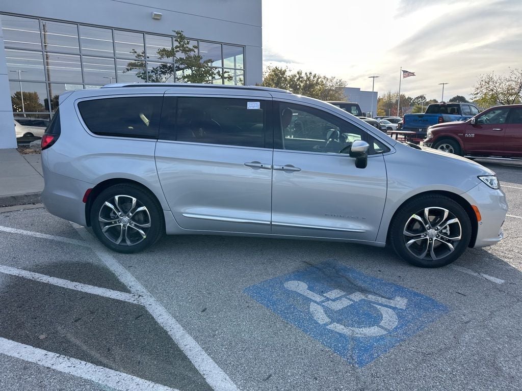 2026 Chrysler Pacifica PACIFICA PINNACLE