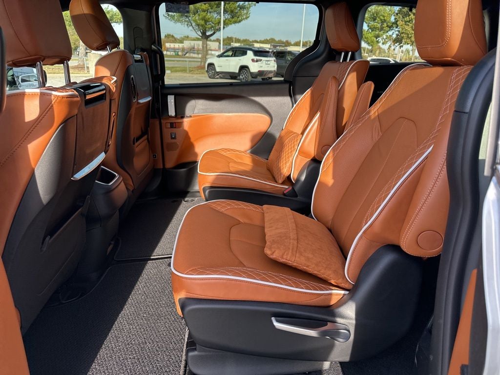 2026 Chrysler Pacifica PACIFICA PINNACLE