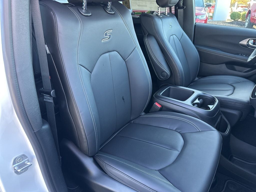 2026 Chrysler Pacifica PACIFICA SELECT AWD