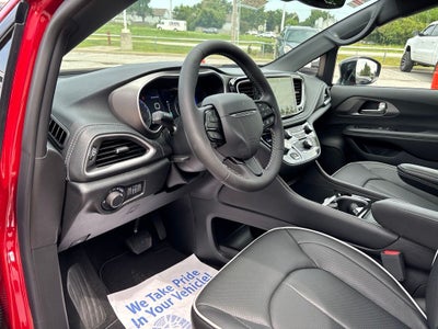 2027 Chrysler Pacifica PACIFICA LIMITED AWD