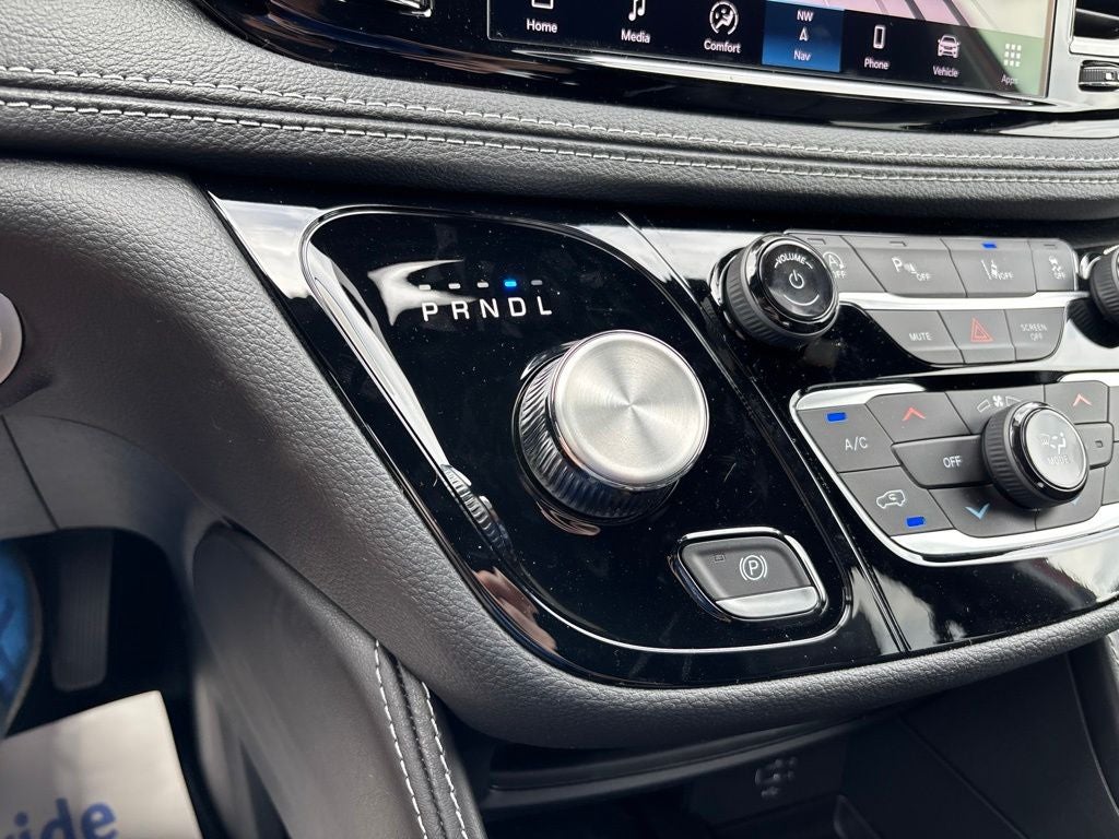 2027 Chrysler Pacifica PACIFICA LIMITED AWD