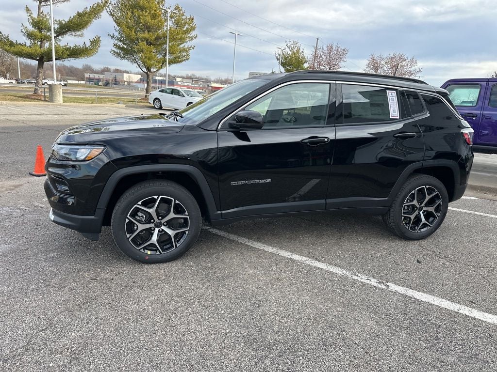 2026 Jeep Compass COMPASS LIMITED 4X4