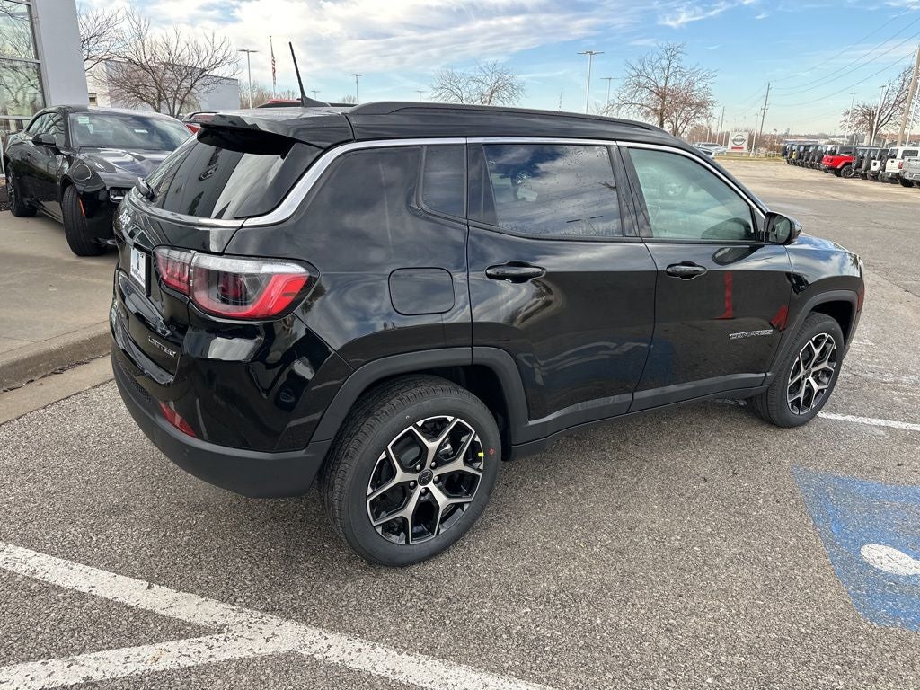 2026 Jeep Compass COMPASS LIMITED 4X4