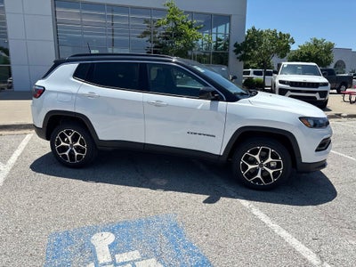 2026 Jeep Compass COMPASS LIMITED 4X4
