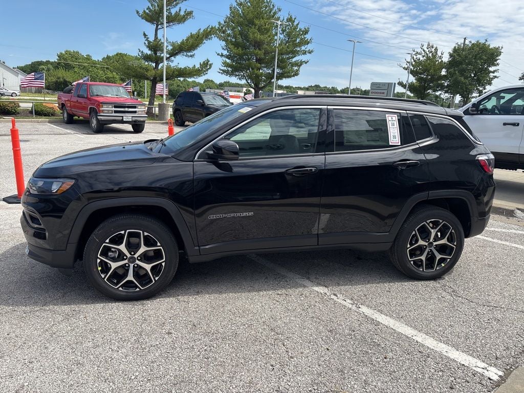 2026 Jeep Compass COMPASS LIMITED 4X4