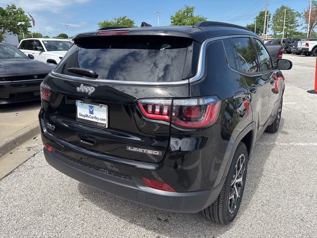 2026 Jeep Compass COMPASS LIMITED 4X4