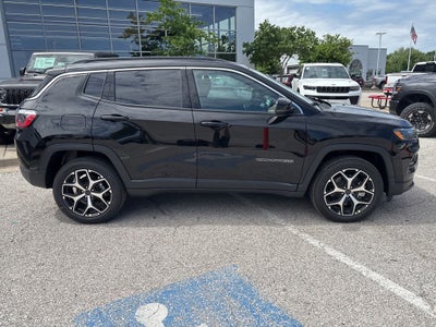 2026 Jeep Compass COMPASS LIMITED 4X4