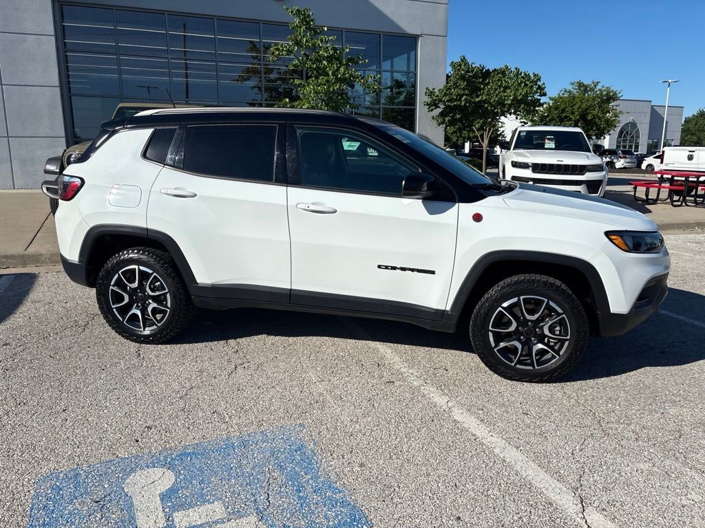 2025 Jeep Compass Trailhawk 4x4