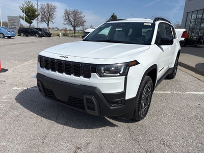 2026 Jeep Cherokee CHEROKEE LAREDO 4X4
