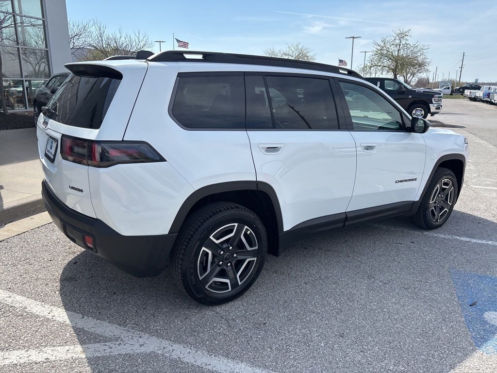 2026 Jeep Cherokee CHEROKEE LAREDO 4X4