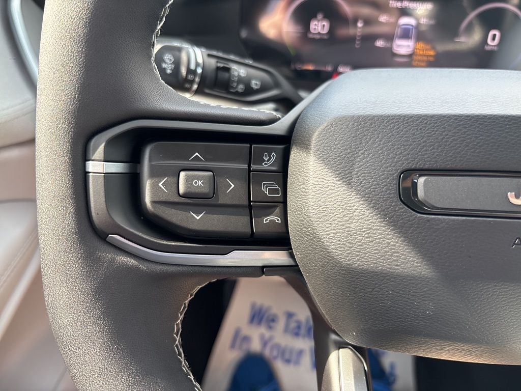 2026 Jeep Cherokee CHEROKEE LAREDO 4X4