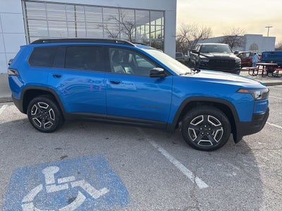 2026 Jeep Cherokee CHEROKEE LIMITED 4X4