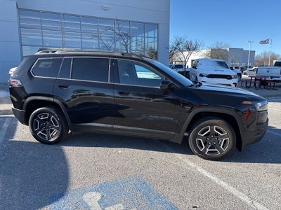 2026 Jeep Cherokee CHEROKEE LAREDO 4X4