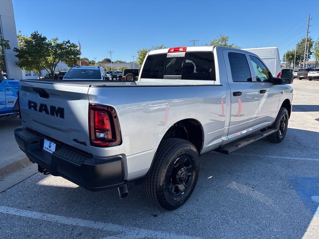 2027 RAM Ram 3500 RAM 3500 TRADESMAN CREW CAB 4X4 6'4' BOX