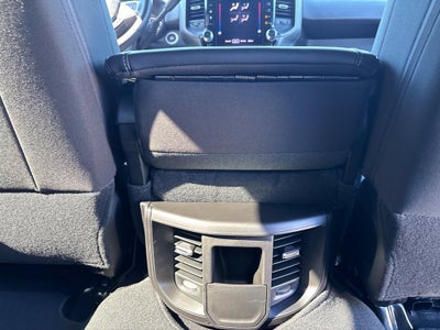 2027 RAM Ram 3500 RAM 3500 TRADESMAN CREW CAB 4X4 6'4' BOX