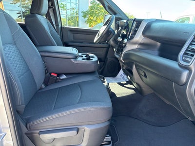 2027 RAM Ram 3500 RAM 3500 TRADESMAN CREW CAB 4X4 6'4' BOX