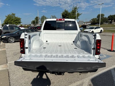 2027 RAM Ram 3500 RAM 3500 TRADESMAN CREW CAB 4X4 6'4' BOX
