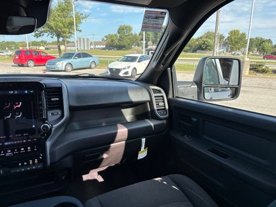 2027 RAM Ram 3500 RAM 3500 TRADESMAN CREW CAB 4X4 6'4' BOX