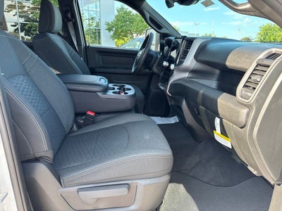 2027 RAM Ram 3500 RAM 3500 TRADESMAN CREW CAB 4X4 6'4' BOX