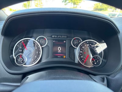 2027 RAM Ram 3500 RAM 3500 TRADESMAN CREW CAB 4X4 6'4' BOX