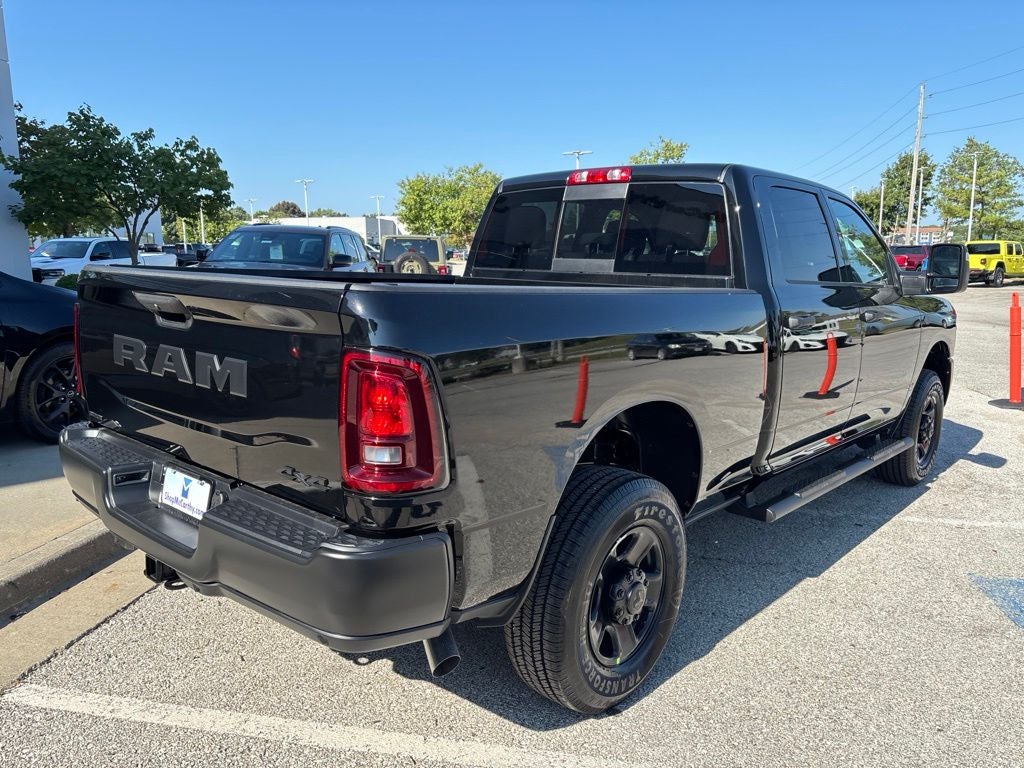 2027 RAM Ram 3500 RAM 3500 TRADESMAN CREW CAB 4X4 6'4' BOX