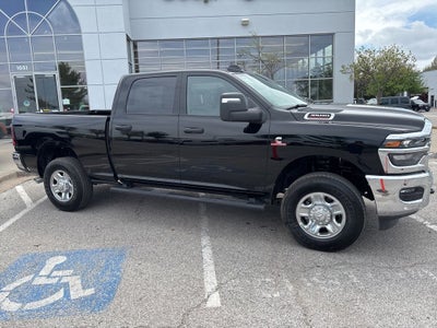 2026 RAM Ram 3500 RAM 3500 TRADESMAN CREW CAB 4X4 6'4' BOX
