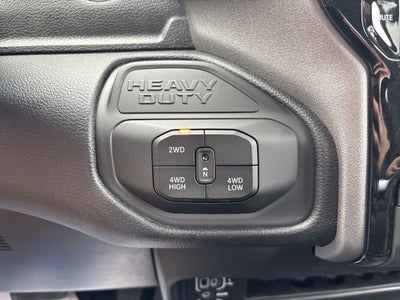 2026 RAM Ram 3500 RAM 3500 TRADESMAN CREW CAB 4X4 6'4' BOX