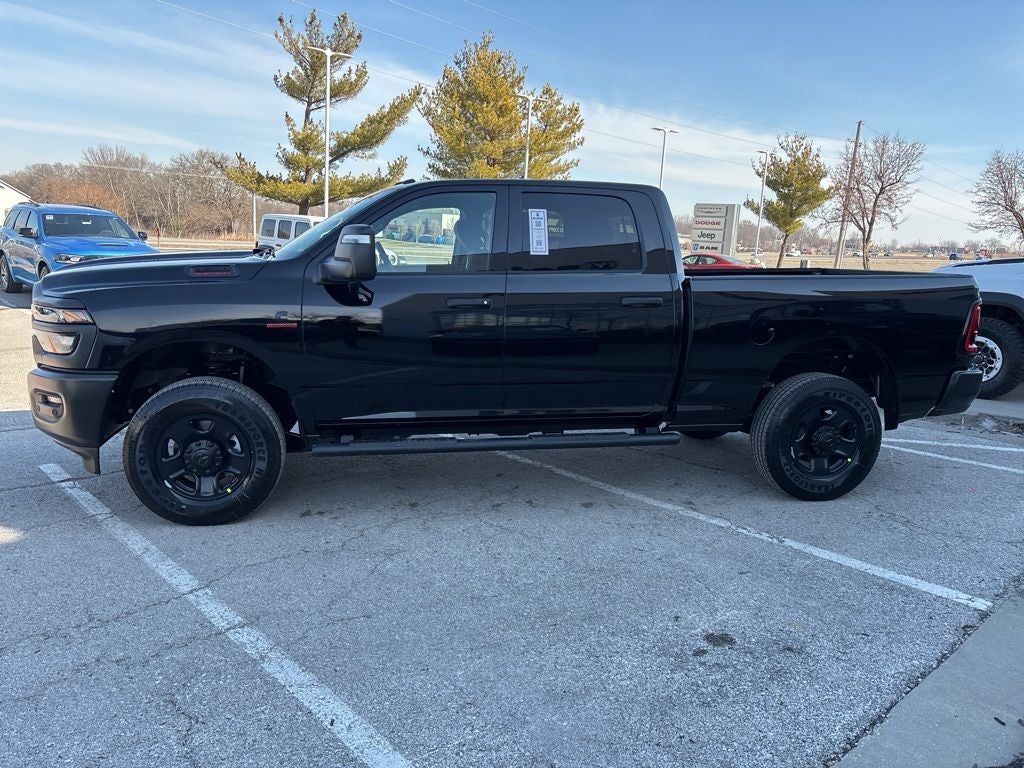 2026 RAM Ram 3500 RAM 3500 TRADESMAN CREW CAB 4X4 6'4' BOX