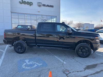 2026 RAM Ram 3500 RAM 3500 TRADESMAN CREW CAB 4X4 6'4' BOX
