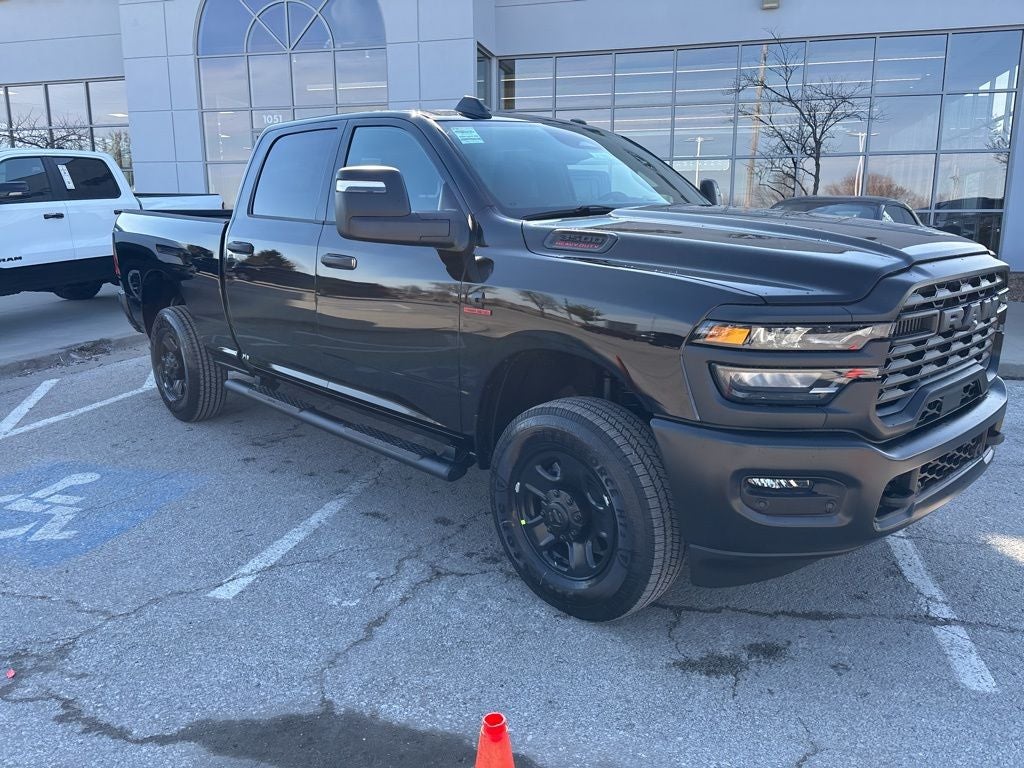 2026 RAM Ram 3500 RAM 3500 TRADESMAN CREW CAB 4X4 6'4' BOX