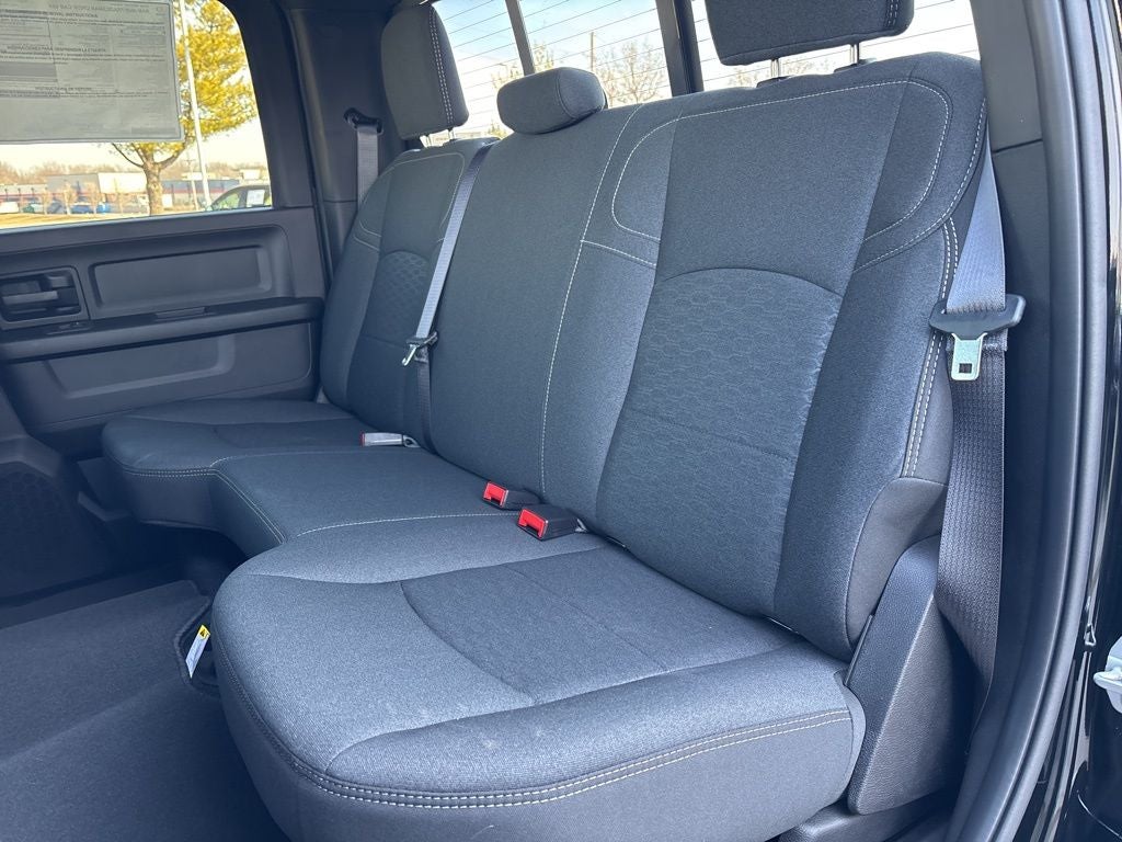 2026 RAM Ram 3500 RAM 3500 TRADESMAN CREW CAB 4X4 6'4' BOX