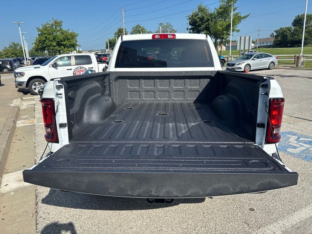 2026 RAM Ram 3500 RAM 3500 BIG HORN CREW CAB 4X4 6'4' BOX