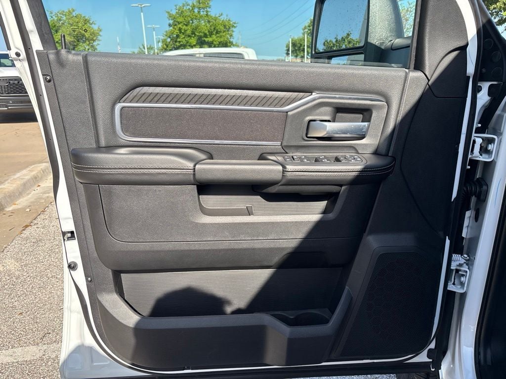 2026 RAM Ram 3500 RAM 3500 BIG HORN CREW CAB 4X4 6'4' BOX