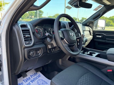 2026 RAM Ram 3500 RAM 3500 BIG HORN CREW CAB 4X4 6'4' BOX